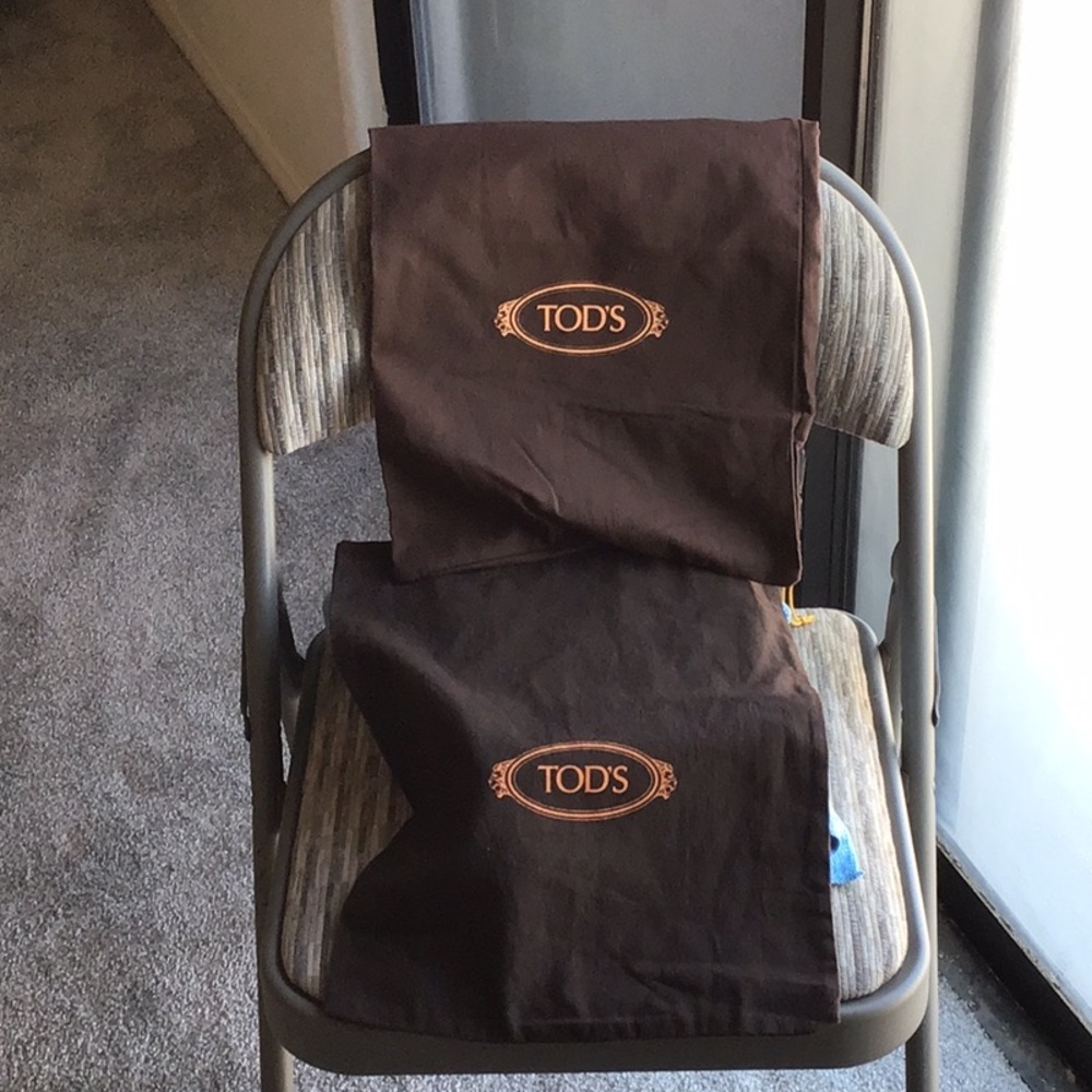 Tod’s  brown canvas/cotton? Dust storage bags set used conditions 2 bags